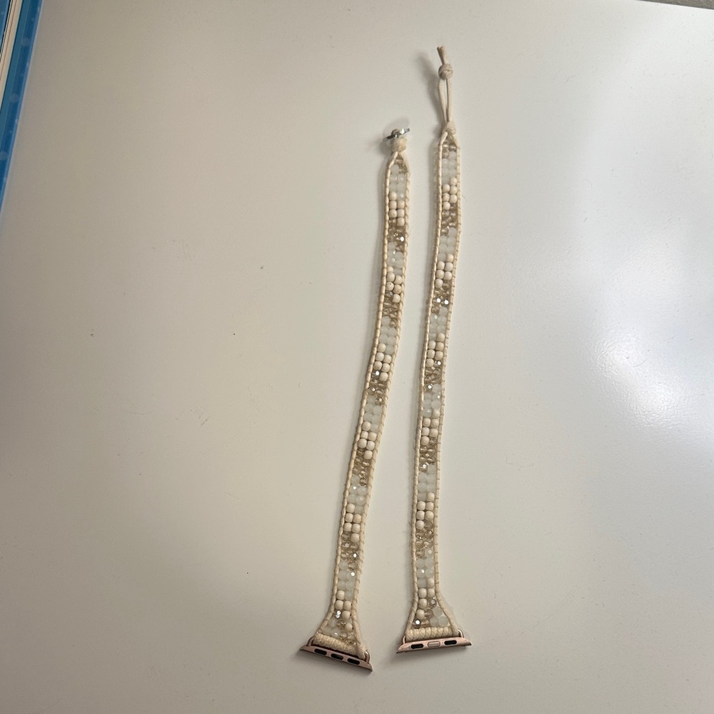 Victoria Emerson Elegant Cream and Gold Apple Watch Strap
